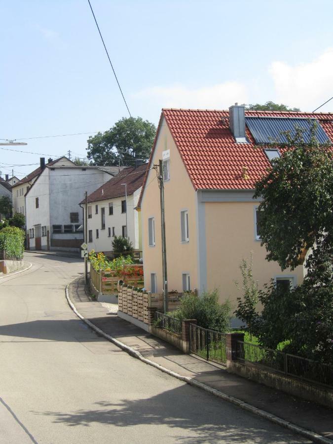 Beim Wegmacher Rennertshofen Екстериор снимка